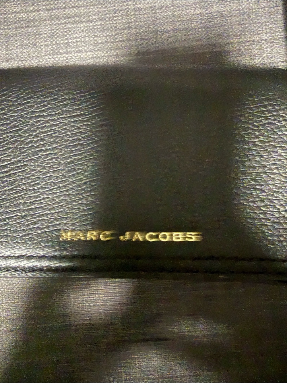 Marc Jacobs Black Pebbled Leather Crossbody with Gold Logo - Picture 4 of 9